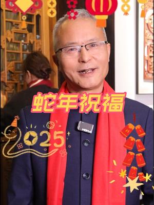 時光荏苒 于漸行漸遠(yuǎn)之中 模糊了隆昌人本該記住的身影 漂泊天涯棄教鞭 還云倦鳥樂歸田 三朝世族傳詩禮 留得班昭記史篇 時光荏苒 于漸行漸遠(yuǎn)之中 模糊了隆昌人本該記住的身影 他就是從云頂老桂花灣走出去的 郭氏之后